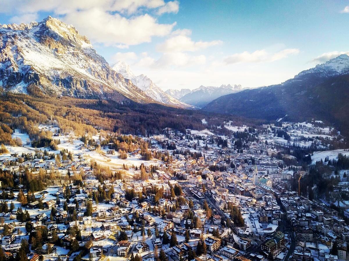 Boutique Hotel Villa Blu Cortina dʼAmpezzo Esterno foto